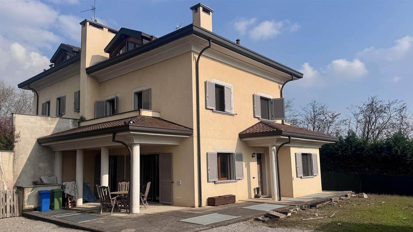 Villa in Via Vittorio Emanuele, Triuggio — foto 3 di 5