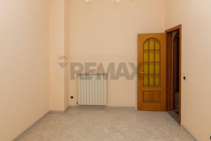 Casa indipendente in Via Antonino Uccellatore 12/14/16, Bronte — foto 3 di 5