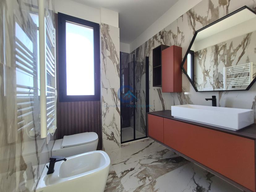 Quadrilocale in Viale Crotone 147, Catanzaro