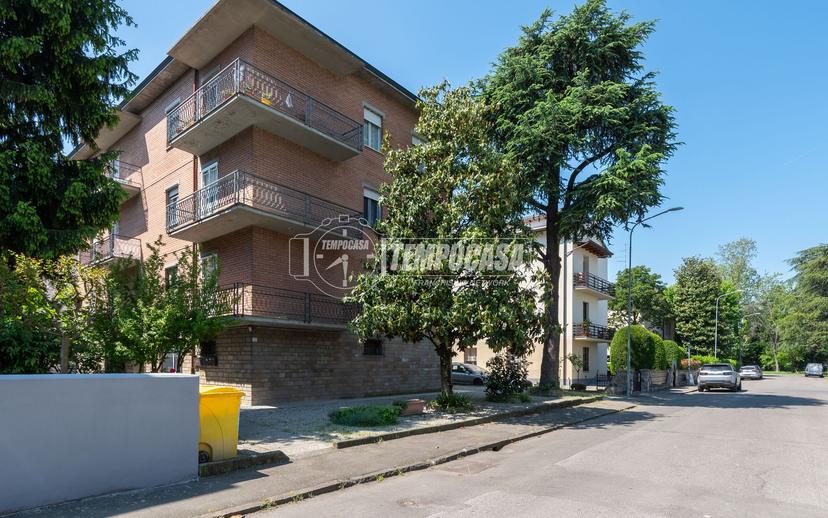 Trilocale in Via Amilcare Belotti, Reggio nell'Emilia — foto 4 di 5