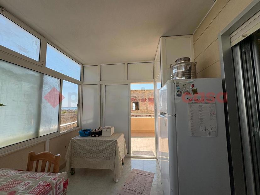 Trilocale in Via Tripoli, Bari