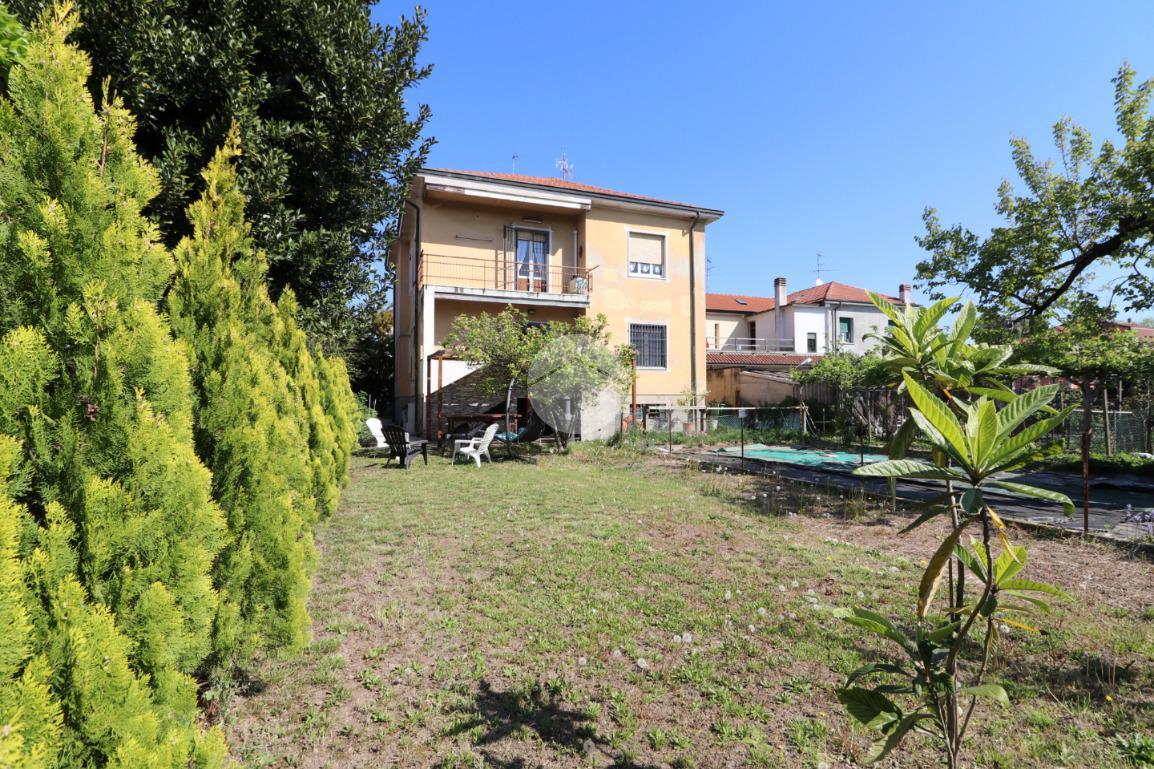 Villa in Via Galileo Ferraris 14, Rho