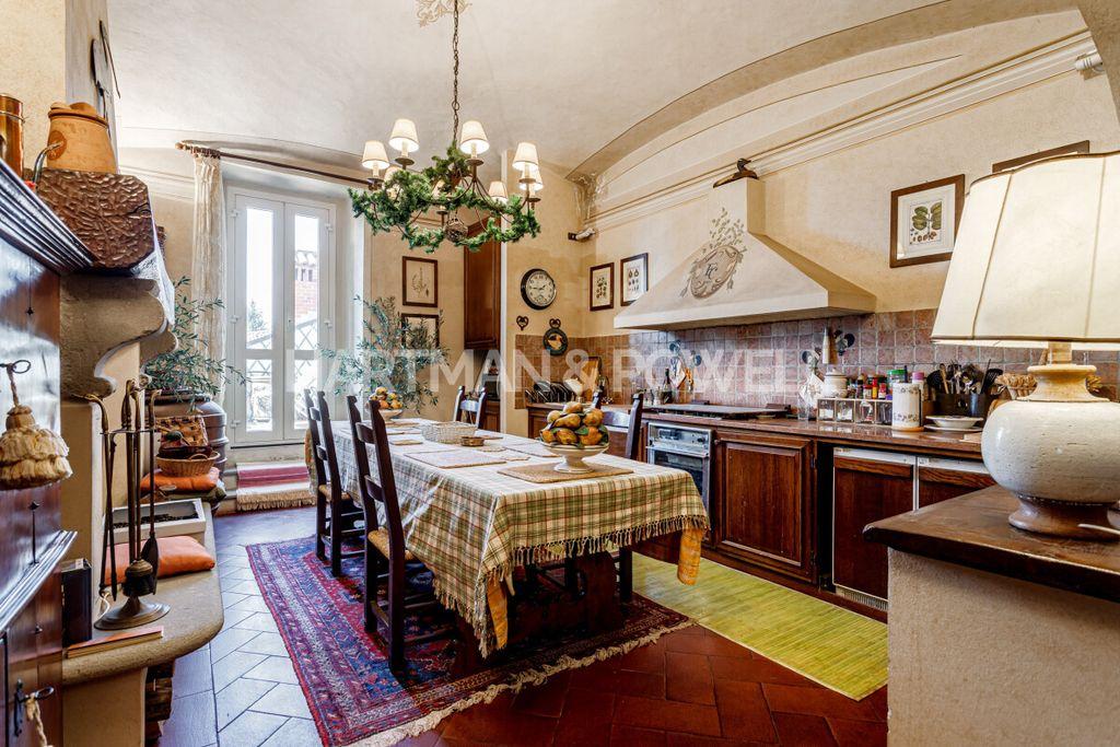 Quadrilocale in Via Cavour 9, Binago