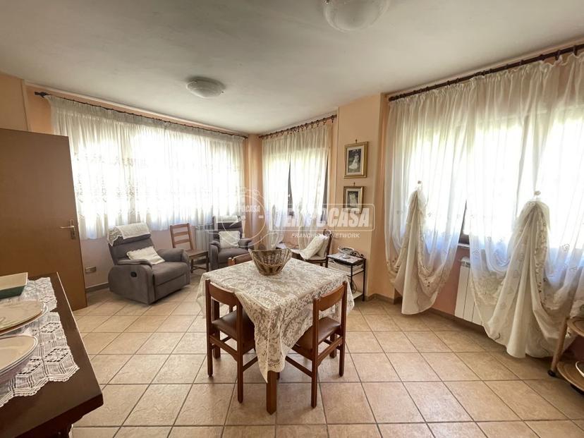 Casa indipendente in Praie 65, Locana — foto 3 di 5