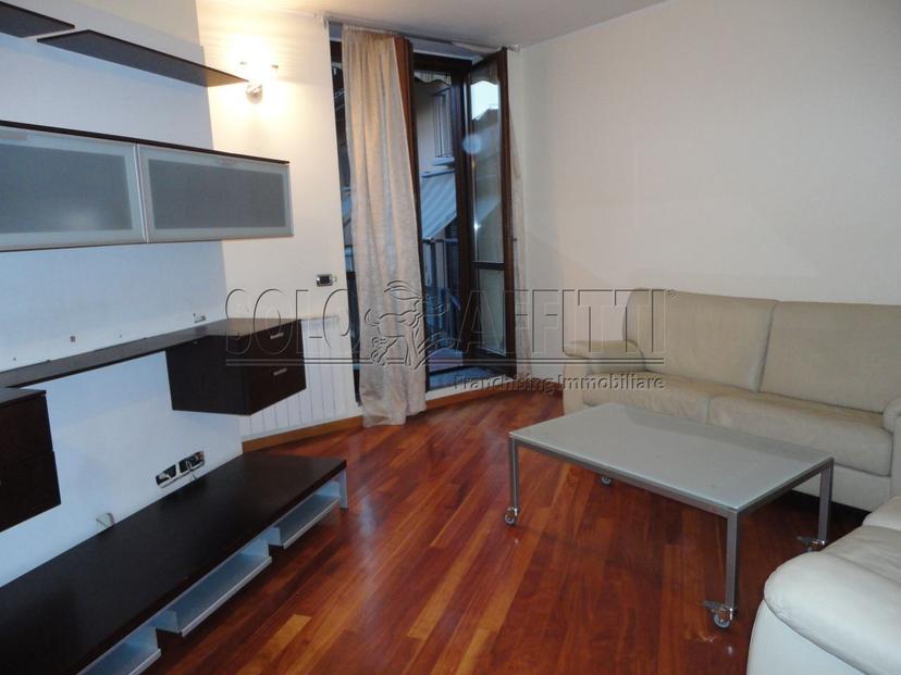 Trilocale, Gallarate