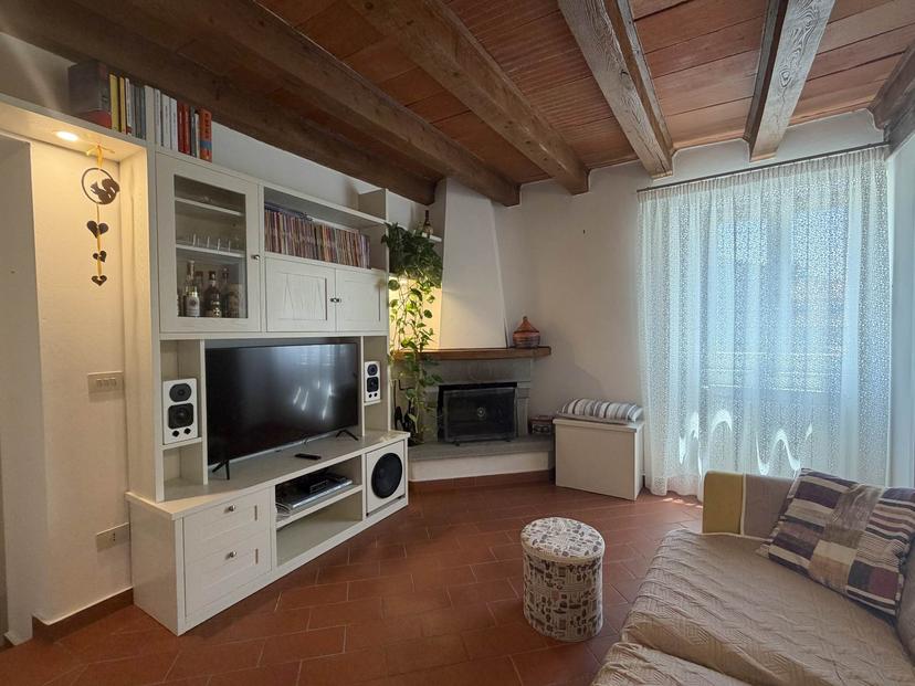 Trilocale in Via Nazionale, Castel San Niccolò — foto 5 di 5