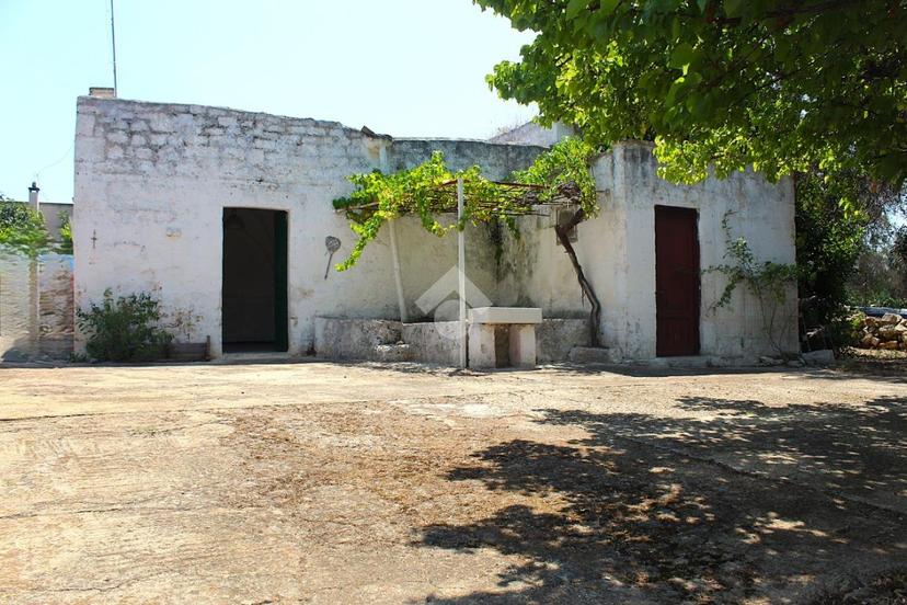 Rustico in Contrada Sperti, Carovigno