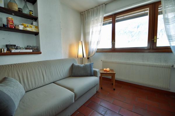 Bilocale in Località Grand Entreves 118, La Thuile — foto 3 di 5