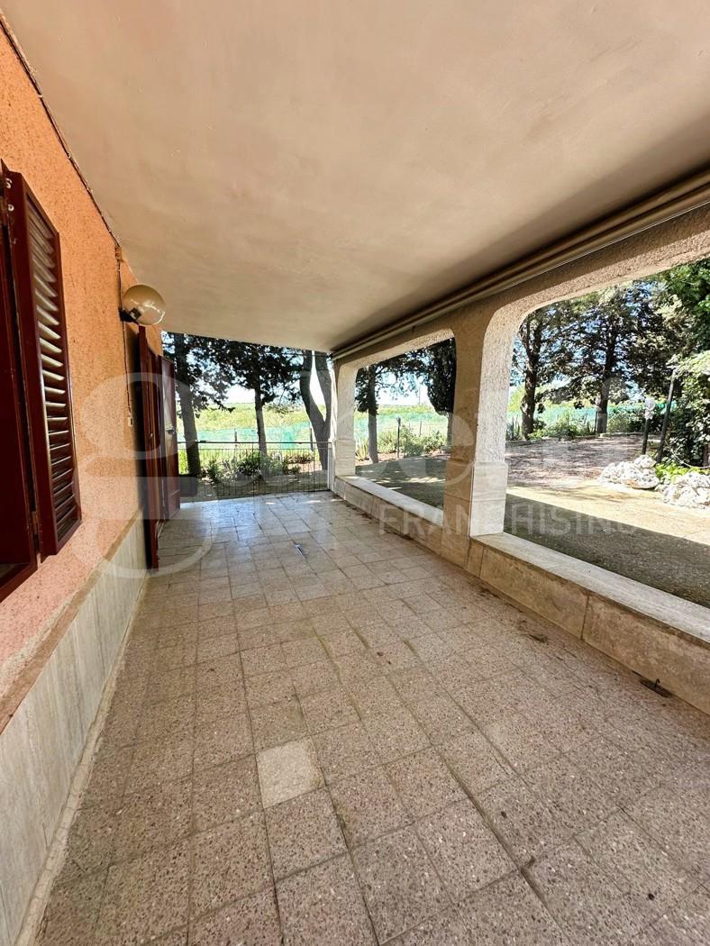 Villa in Zona Rivoluzione, Corato