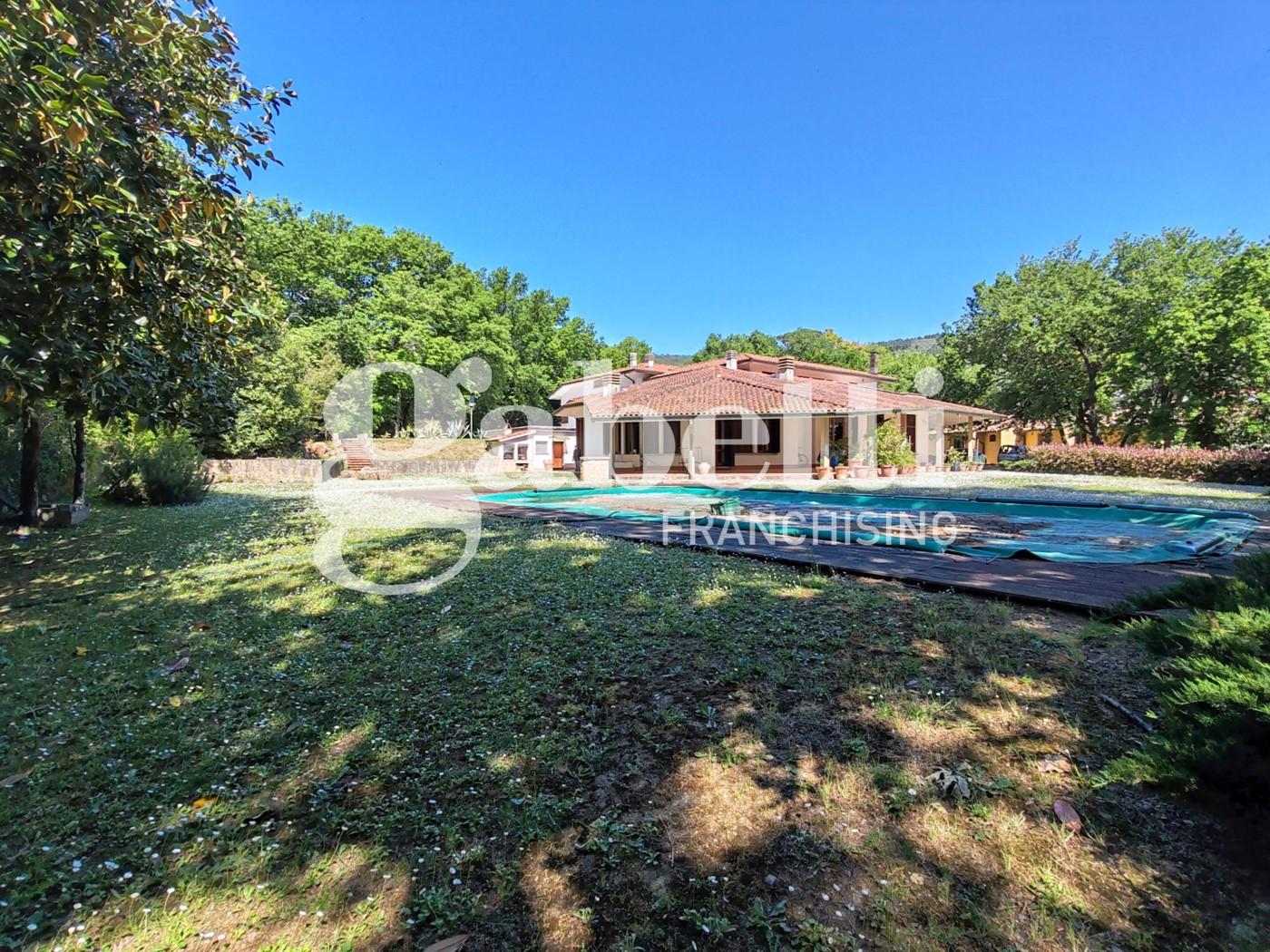 Villa, Vicopisano