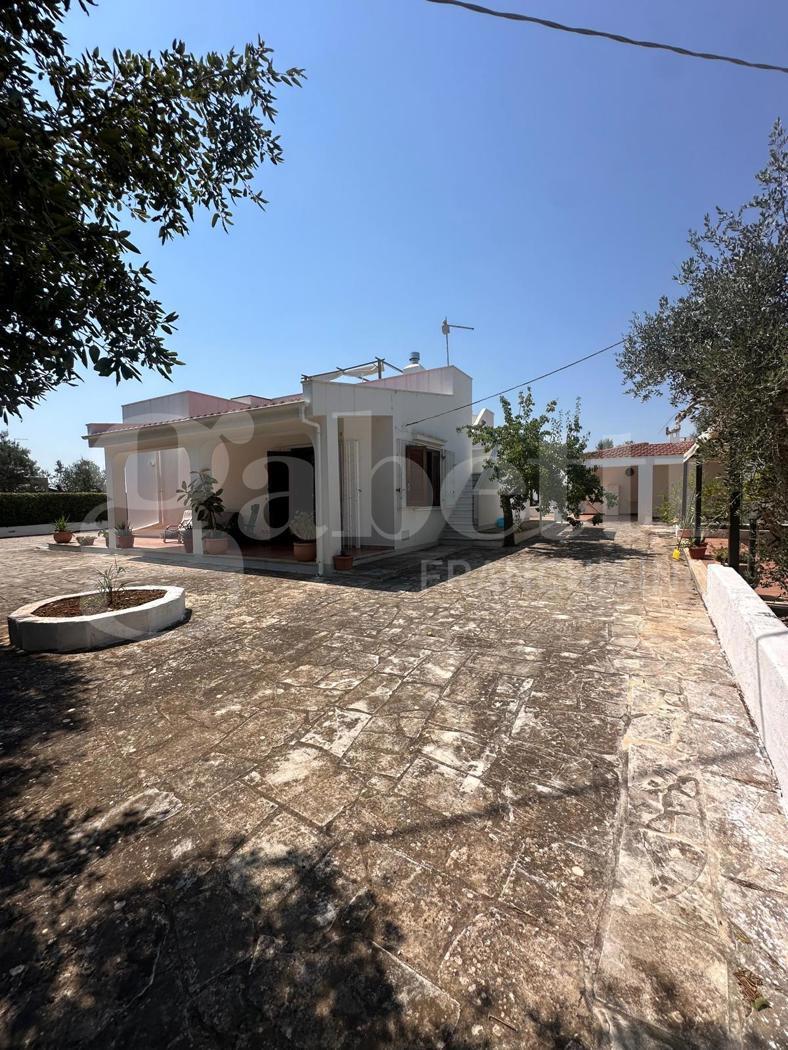 Villa in C.da Lamacoppa Piccola Sn, Ostuni