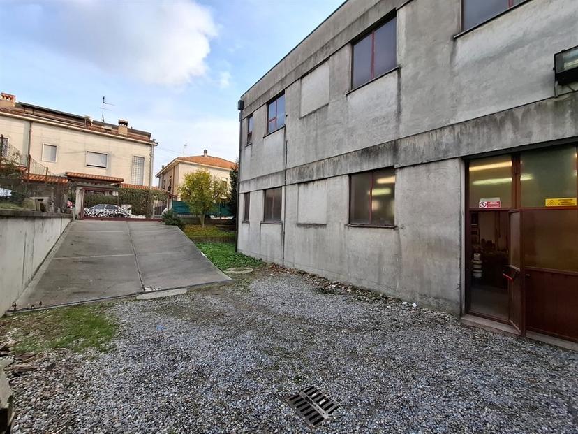 Casa indipendente in Via Po 86, Meda — foto 5 di 5