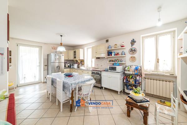 Villa a schiera in Strada Fontana Operti 8, Bra