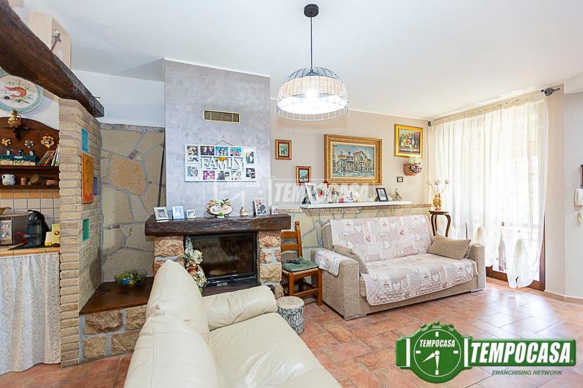 Villa in Via Don Orfeo Ferrarese, Sant'Angelo Lodigiano — foto 4 di 5
