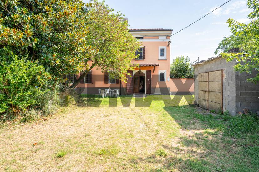 Villa a schiera in Via Padre Kolbe 21/a, Commessaggio — foto 4 di 5