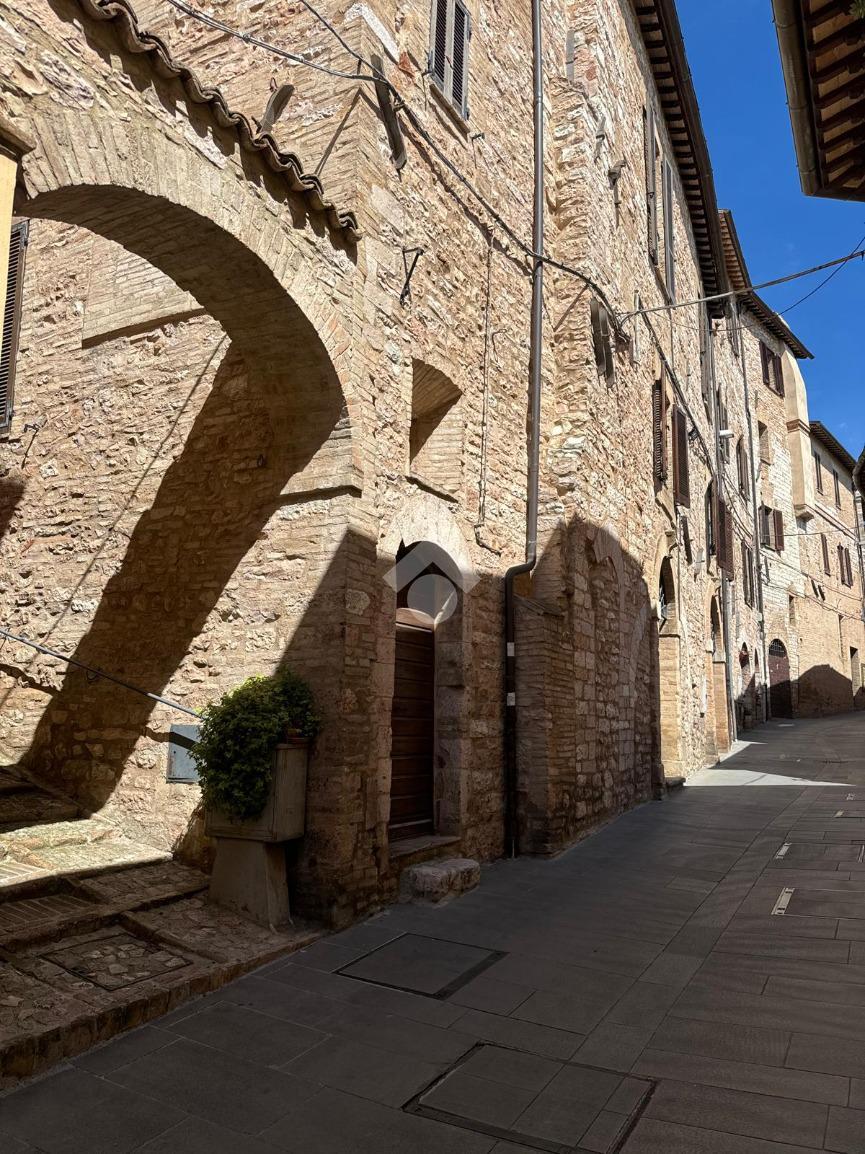 Casa indipendente in Via Giulia, Spello