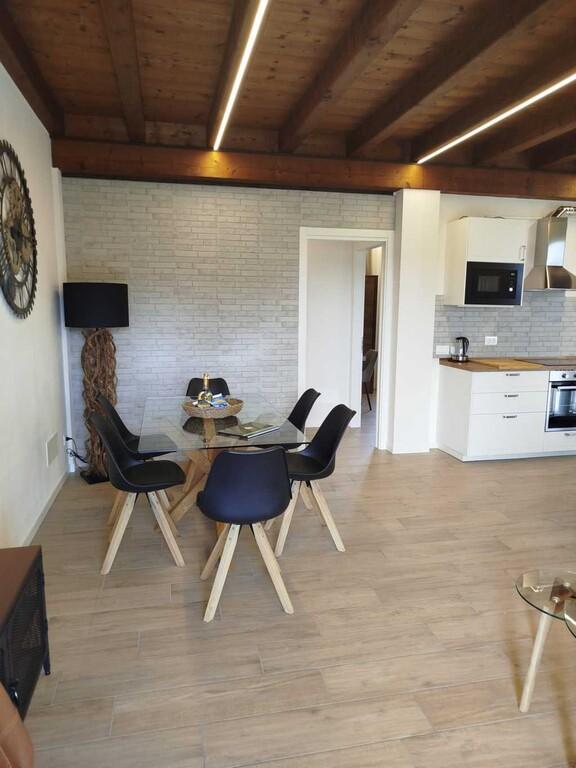 Trilocale in Via Vaccarolo 1, Desenzano del Garda — foto 5 di 5