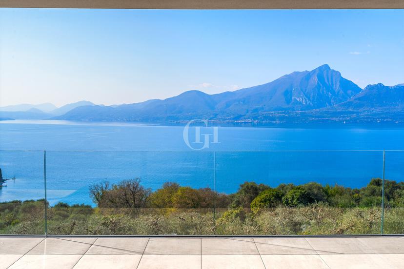 Villa unifamiliare, Torri del Benaco — foto 2 di 5
