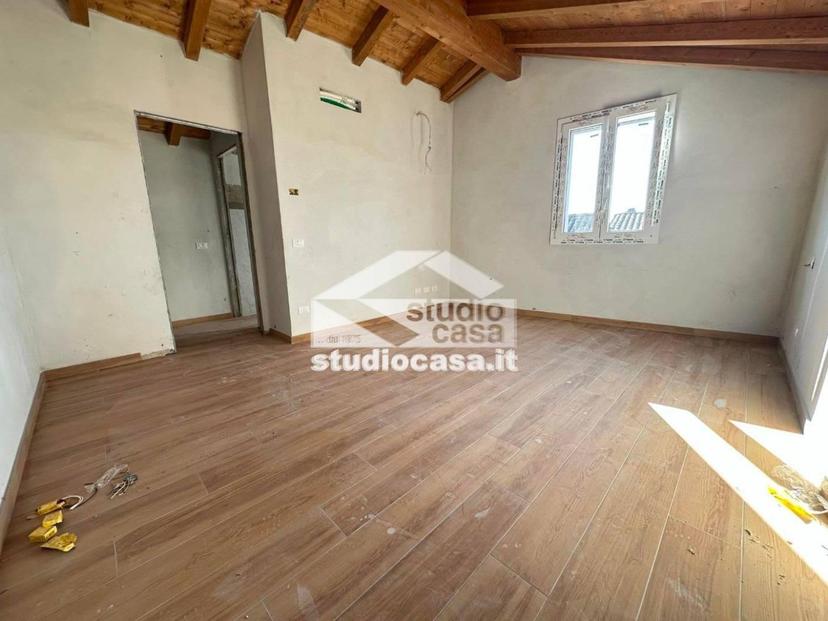 Trilocale in Via Dante Alighieri, Bagnolo Cremasco — foto 3 di 5