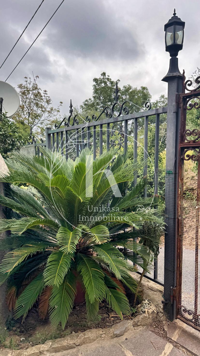 Trilocale in Contrada Sorgenti 11, Noli — foto 2 di 5