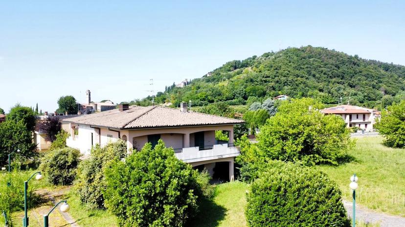 Villa in Via Martinengo  29, Rovato — foto 3 di 5