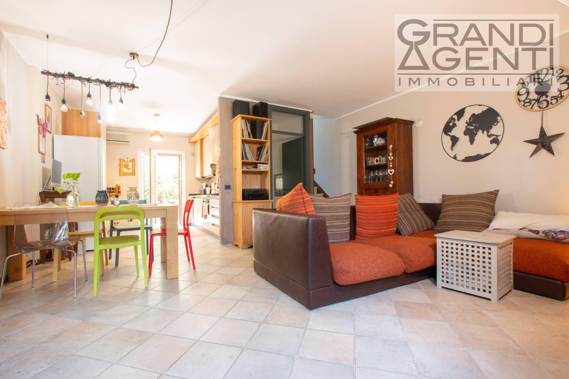 Villa a schiera in Via Terreno 3, San Martino Buon Albergo