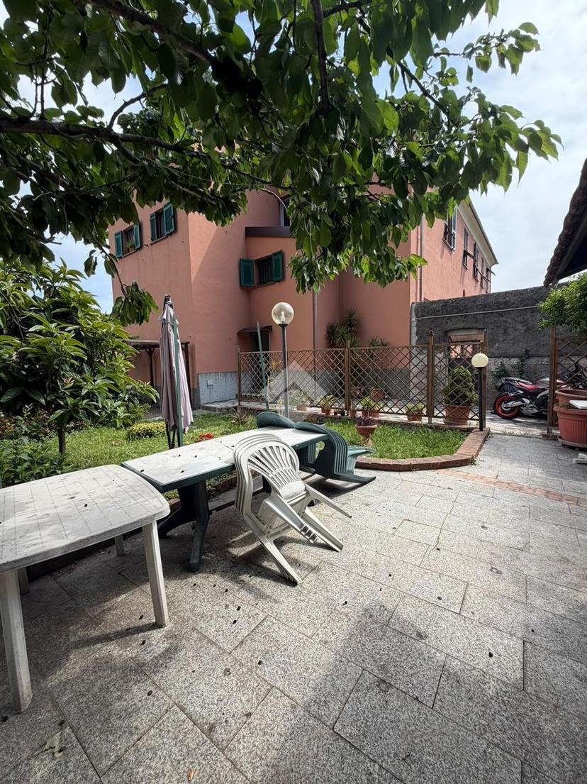 Casa indipendente in Via Coronata 107, Genova — foto 3 di 5