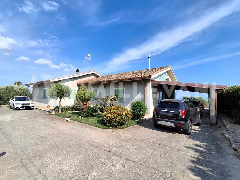 Villa in Contrada Scorrione Santa Rosalia, Modica — foto 3 di 5