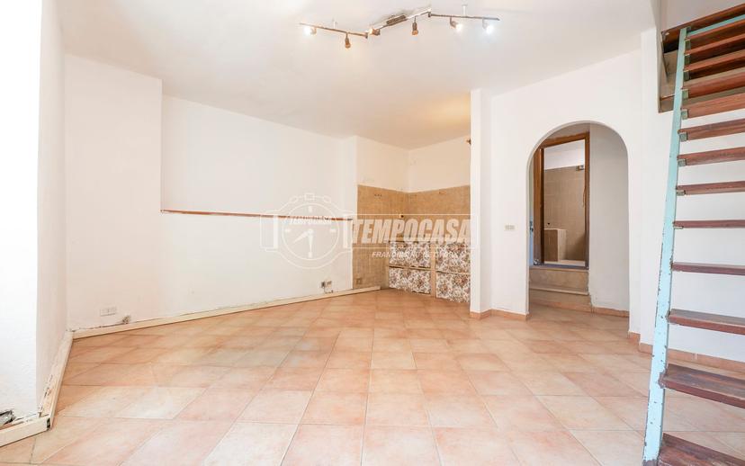 Trilocale in Via Barletti, Casarza Ligure — foto 3 di 5
