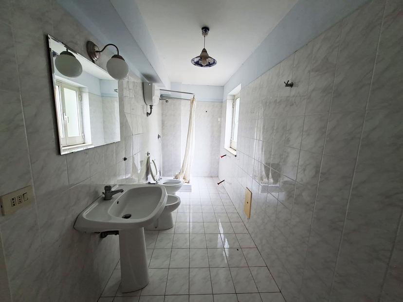 Casa indipendente in Via Casi Tuoro Snc, Teano — foto 2 di 2