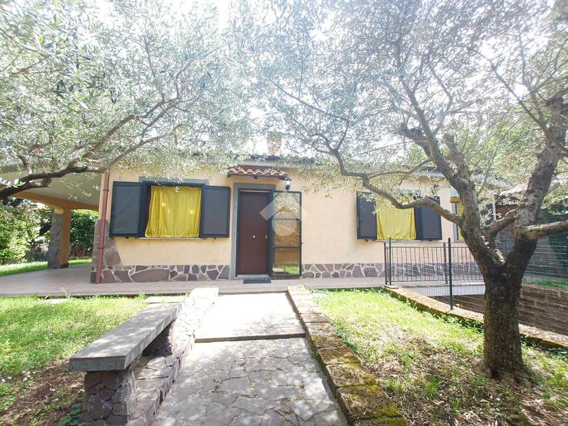 Villa in Via delle Robinie 3, Nepi — foto 4 di 5