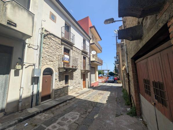 Terratetto unifamiliare in Via New York, Montalbano Elicona — foto 4 di 5