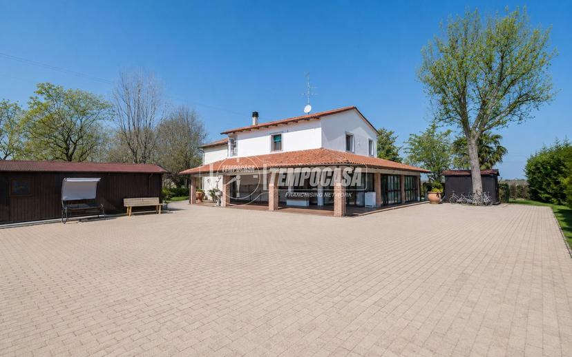 Casa indipendente in Via Bastiglia 9, Campogalliano — foto 3 di 5
