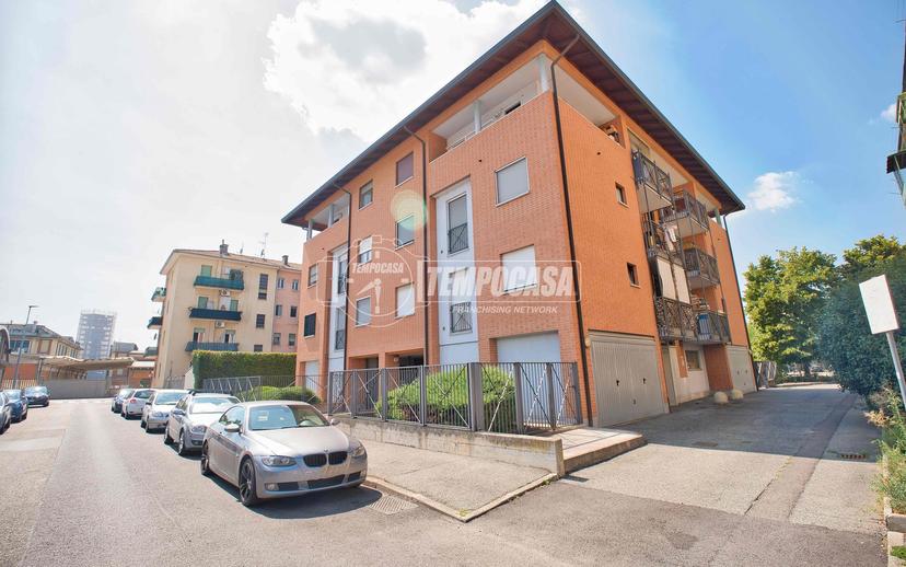 Bilocale, Novara