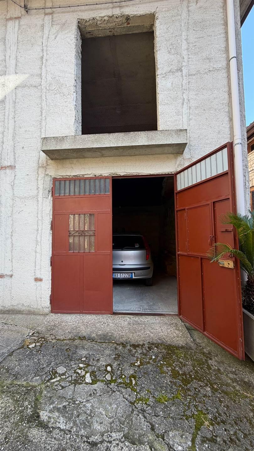 Casa indipendente, Bisacquino