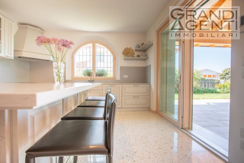 Villa in Via Santachiara 13, Negrar — foto 3 di 5