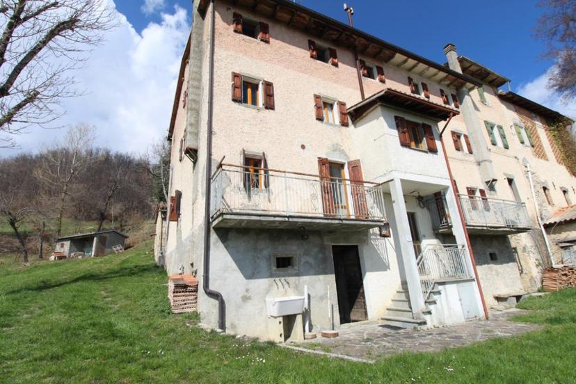 Casa indipendente in Strada Provinciale 95 10, Villa Minozzo — foto 3 di 5