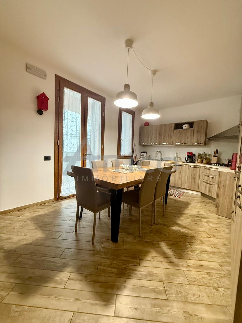 Villa a schiera in Viale Venezia Ro, Rovigo — foto 5 di 5