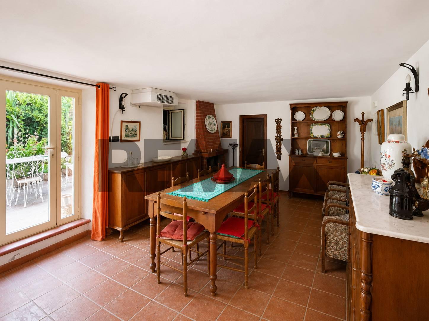 Villa in Via della Libertà 14, Falerna