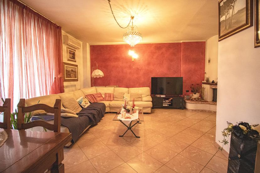 Casa indipendente in Via Donatello, Poggio a Caiano — foto 2 di 5