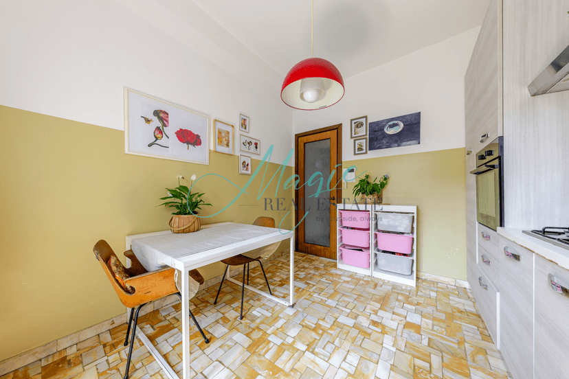 Trilocale in Via Emilio De Marchi 52, Milano