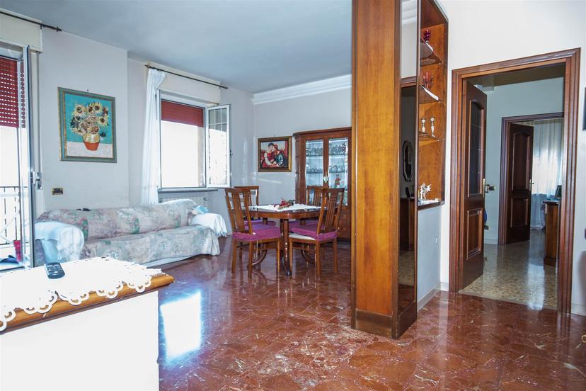Trilocale in Via, Magliano Sabina — foto 2 di 5