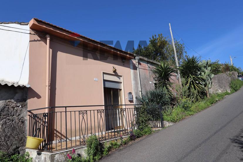 Casa indipendente in Via CIVì 31, Fiumefreddo di Sicilia — foto 3 di 5