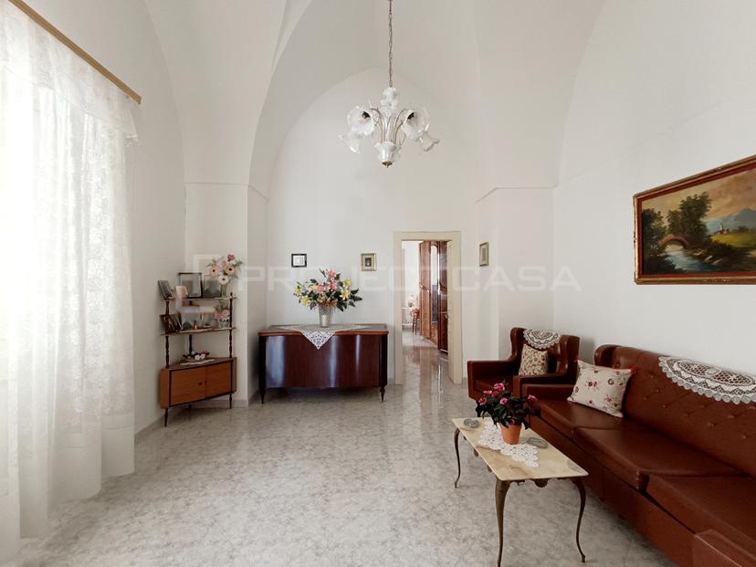 Casa indipendente in Via Roma 21, Botrugno — foto 2 di 5