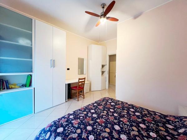 Stanza in appartamento in Via Carlo Pisacane 20, Vimodrone