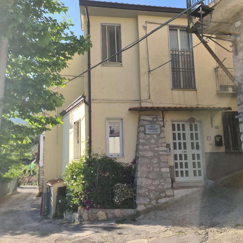 Appartamento in Via Leschito, Foglianise