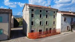 Rustico in Contrada Praole 13, Cerro Veronese