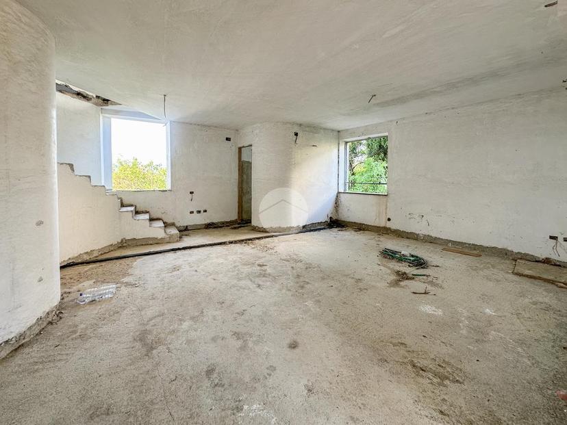 Casa indipendente in Via Mons. Antonio Micozzi 35, Teramo — foto 3 di 5