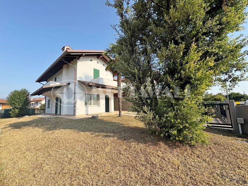 Villa a schiera, Roveredo in Piano — foto 4 di 5