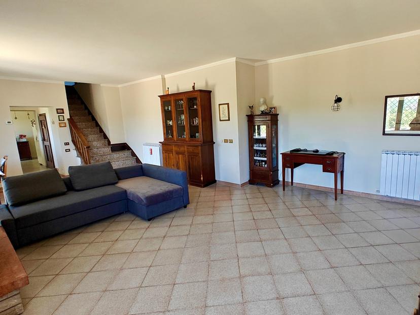 Casa indipendente in Vocabolo Costaleone 91, Montecastrilli — foto 3 di 5